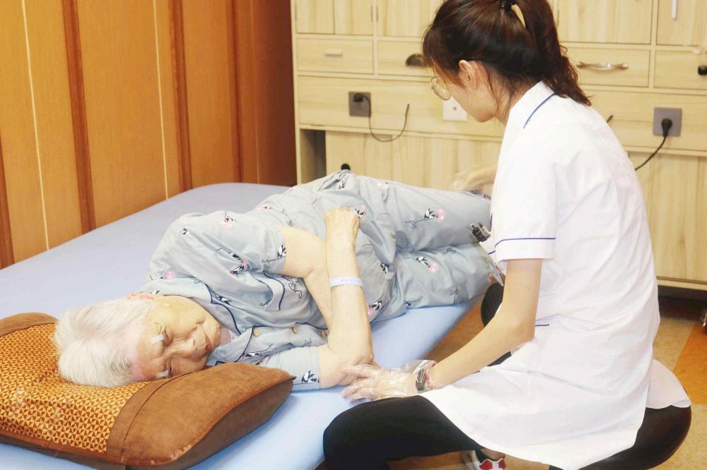 什么是心脑血管疾病？冬天老年人如何预防？