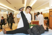 无锡国济康复医院：针对老年人常见的肩颈腰腿痛问题，提供多样化的康复治疗手段