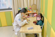 孩子语言发育迟缓？无锡国济康复医院儿童康复：科学干预，让孩子顺畅开口