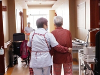 无锡国济康复医院陪伴帕金森患者走过阴霾，迎接生活的阳光