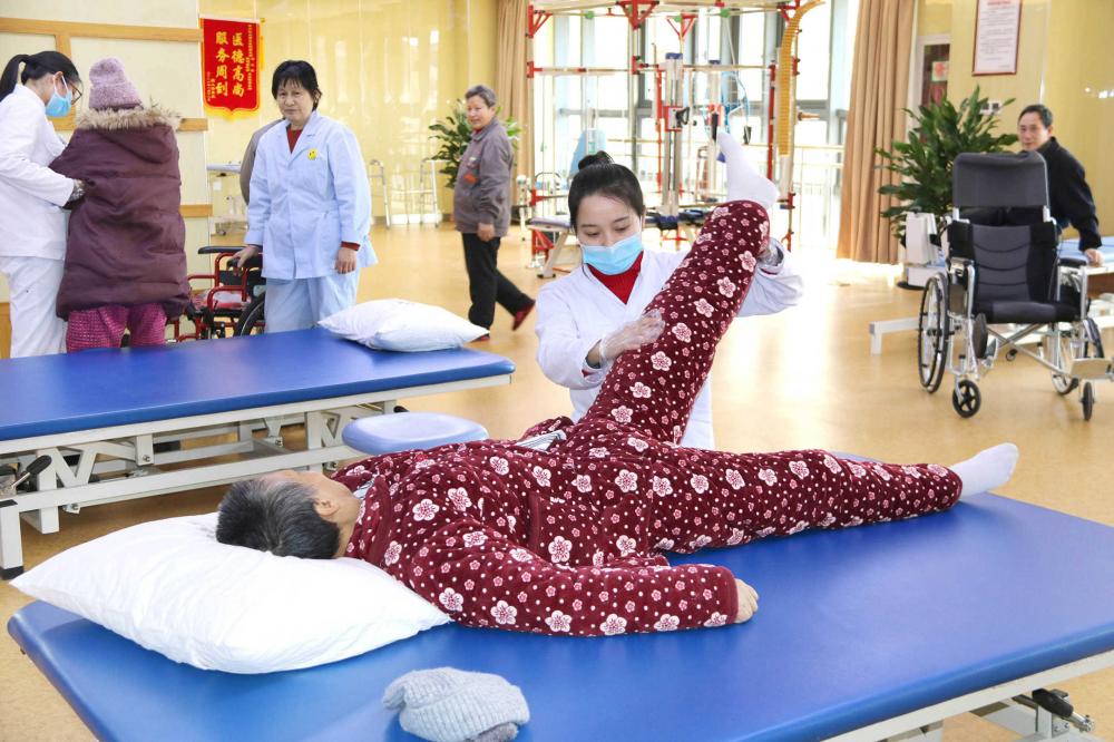 无锡国济康复医院：脑出血患者面临着诸多挑战，但康复前景已经充满了希望